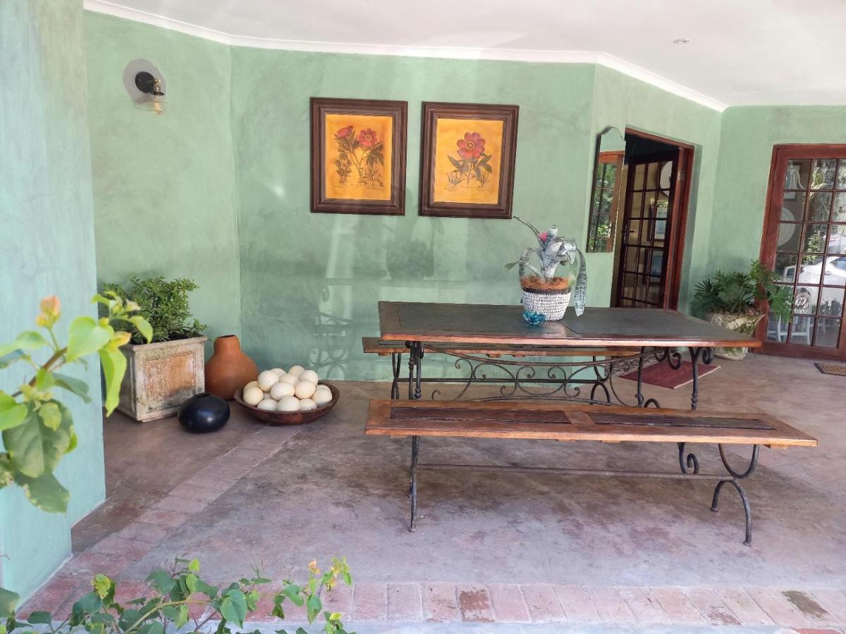 Villa Roc Guesthouse - Solar Power Ballito Kültér fotó